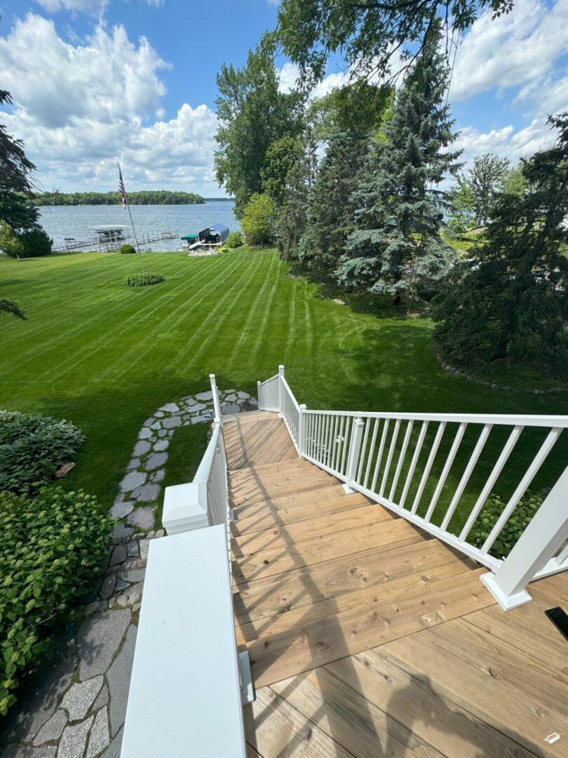 Brewer Built LLC - Deck Builders Minnetonka