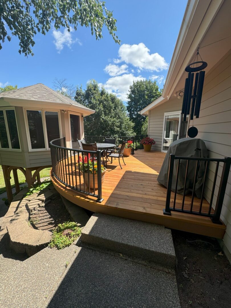 Brewer Built LLC - Deck Builders Minnetonka